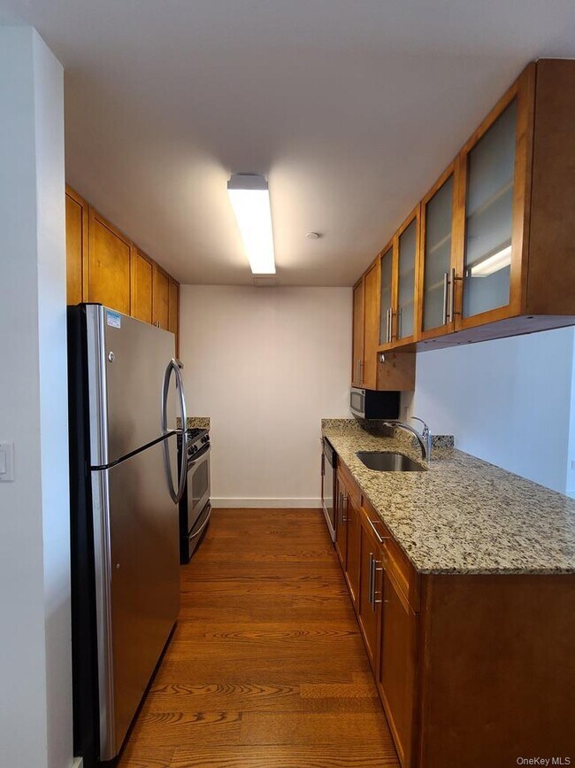 40-22 College Point Blvd Unit 12D