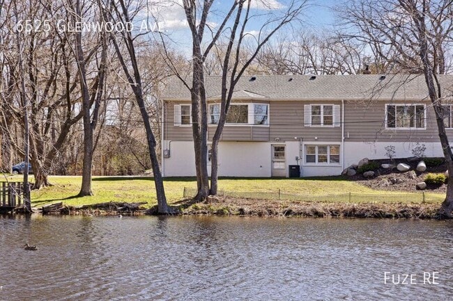 Building Photo - 6525 Glenwood Ave