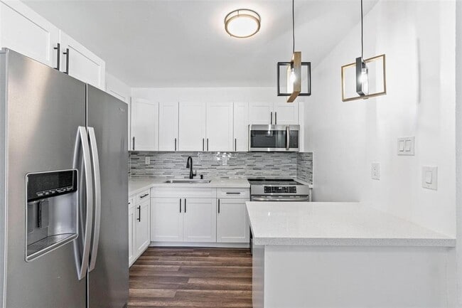Photo - 1040 NW 23rd Ter
