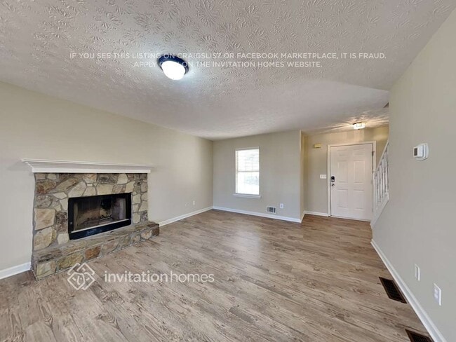 Photo - 1460 Timber Walk Dr SE
