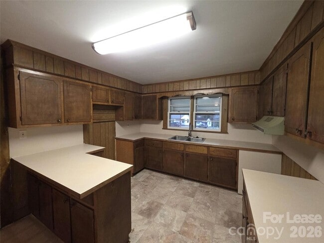 Photo - 114 Blacksnake Rd