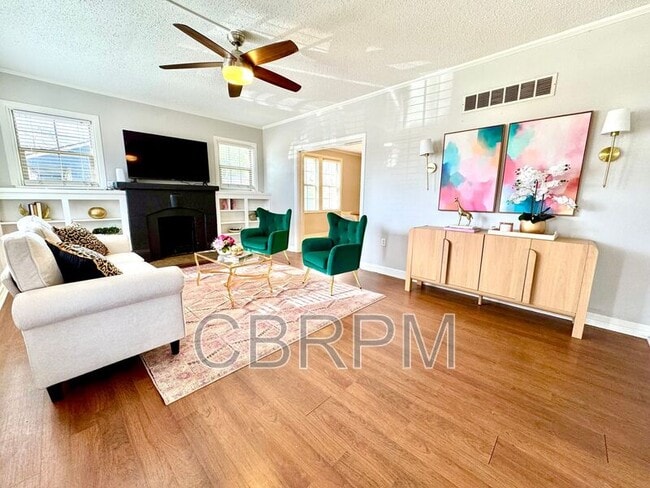 Photo - 2702 23rd St