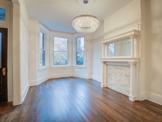 Photo - 1022 Park Rd NW Unit 1