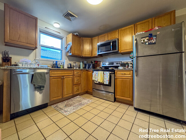 Photo - 74 Dunboy St Apartments Unit 2