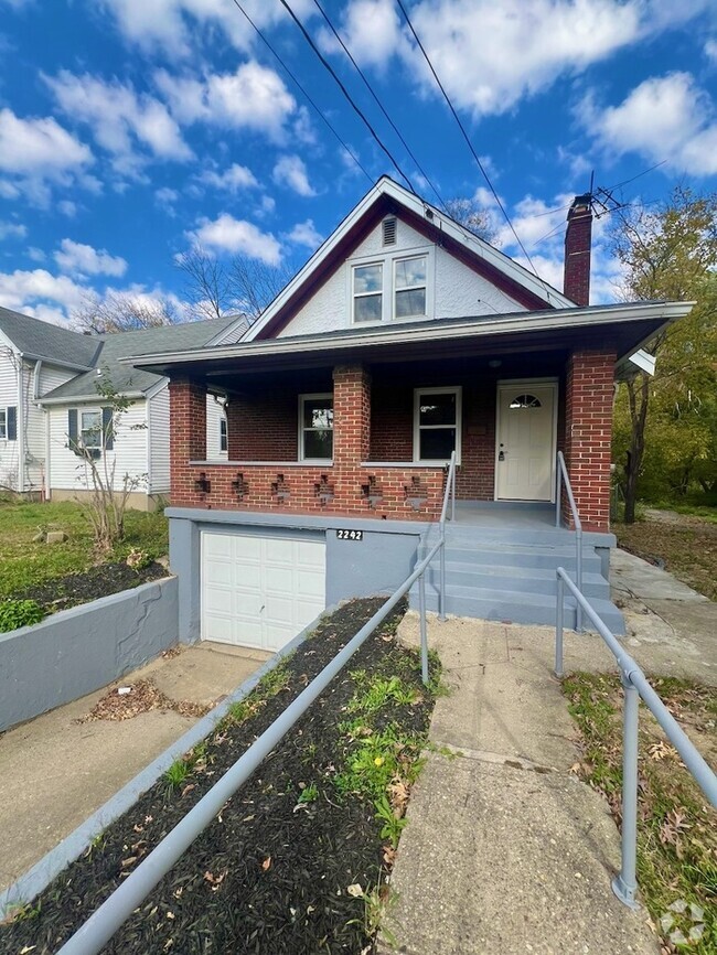 Building Photo - 2242 Langdon Farm Rd Rental