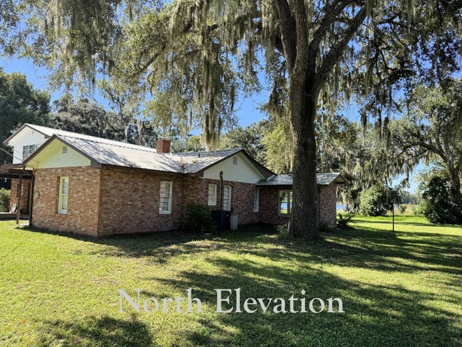 Photo - 200 Chestnut St