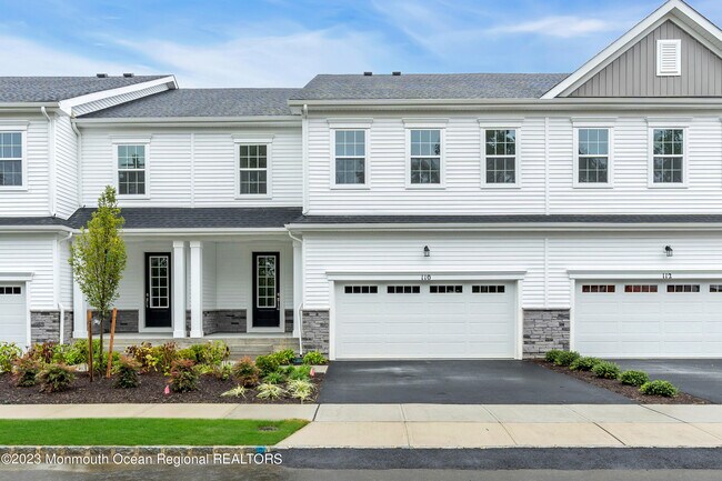 110 Woolley Ct