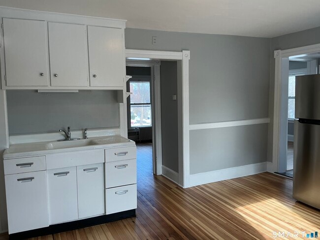 Photo - 160 S Main St Unit 2nd Fl R