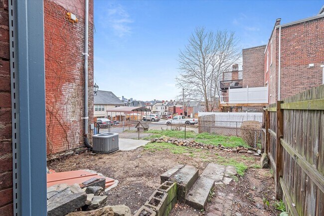 Photo - 1315 Sandusky St Unit 1