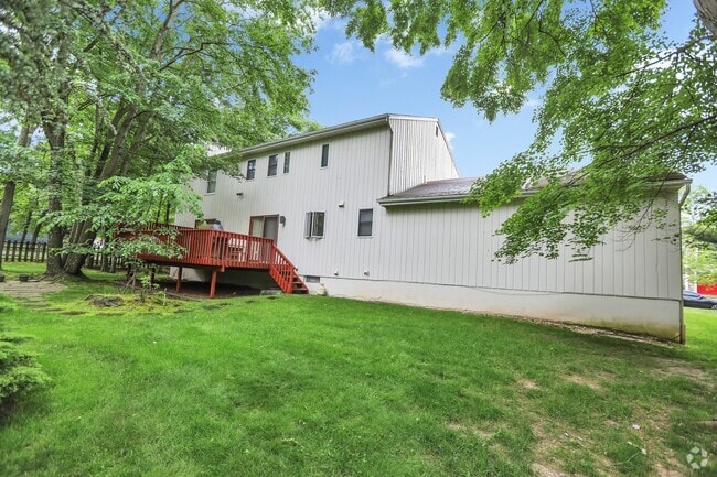 Building Photo - 11 Heaton Ct Rental