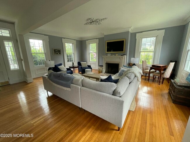 Photo - 1234 Allaire Rd