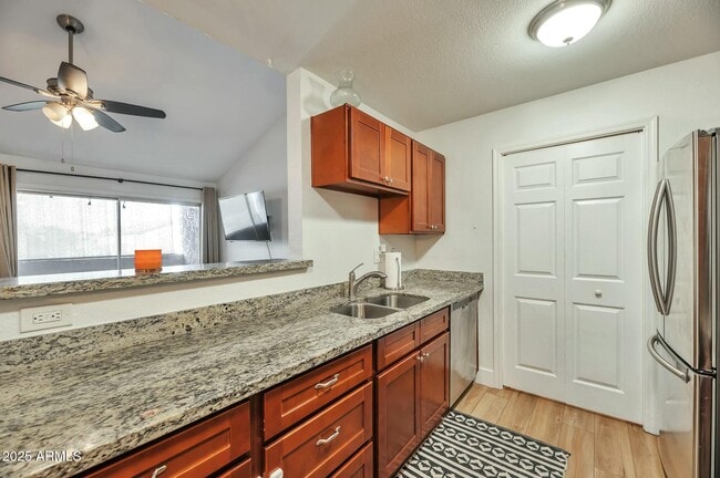 Photo - 623 W Guadalupe Rd Unit 213