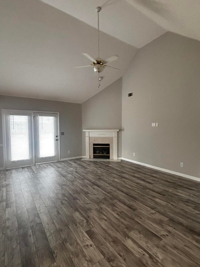 Photo - 158 Mallard Lake Dr