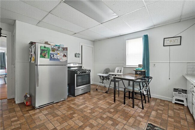 Photo - 63 Trenton St