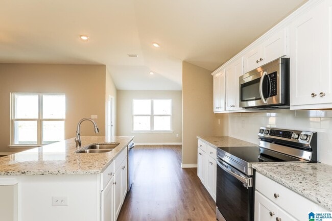 Photo - 1166 Hayward Lp