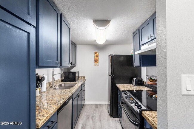 Photo - 4240 N 67th Ln