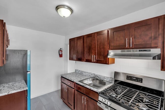 Chilton Hall Apartments