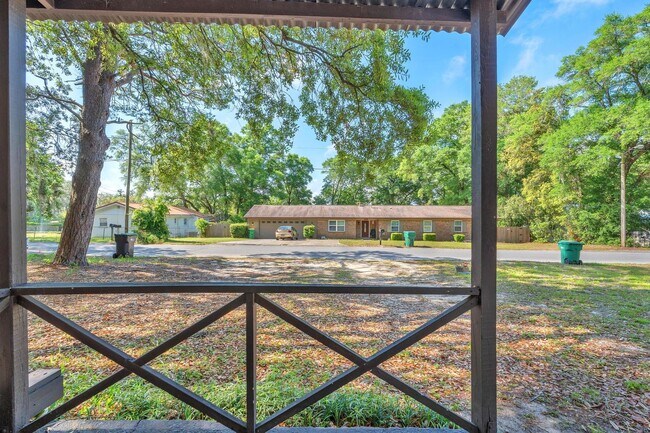 Photo - Charming Duplex in Niceville!