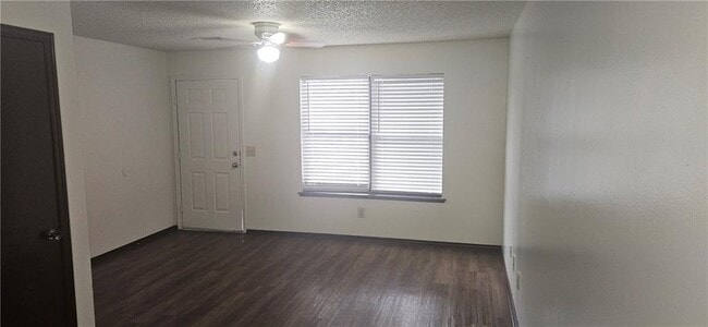 Photo - 635 Whitham Ave Unit 6