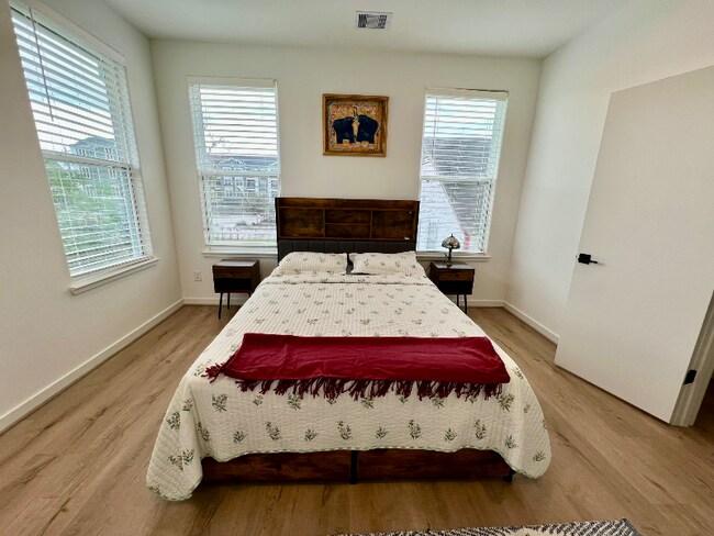 Photo - 203 Danna Ln Unidad 203 Danna Lane #D, Houston, TX 77009