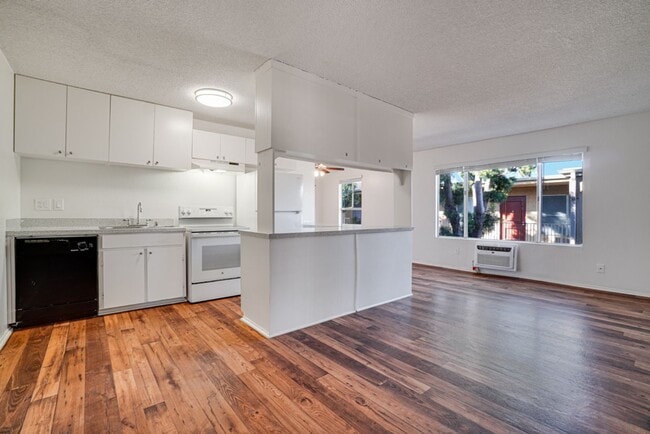 Parkview Poway Apartments