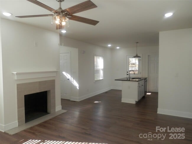 Photo - 1712 Washington Ave