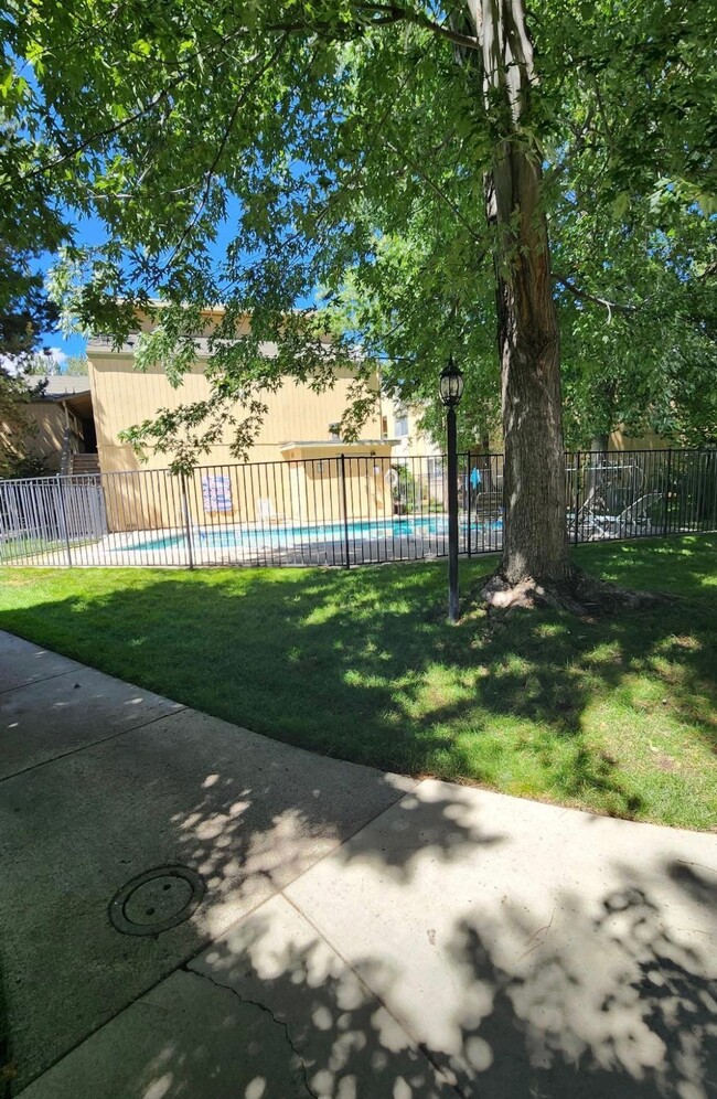 Photo - 2300 Dickerson Rd Rental