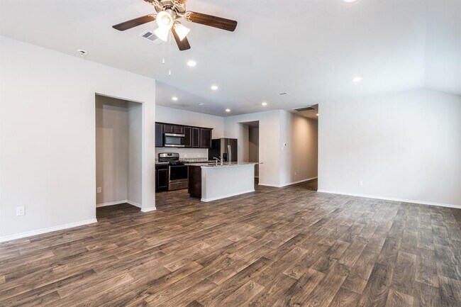 Photo - 14063 Crystal Cave Ln