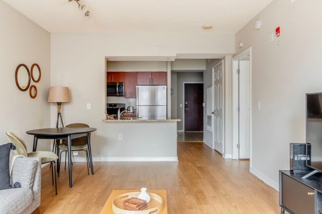 Photo - 2400 M St NW Unidad FL7-ID1209