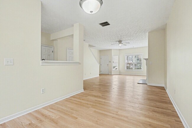 Photo - 2545 Walden Lake Dr