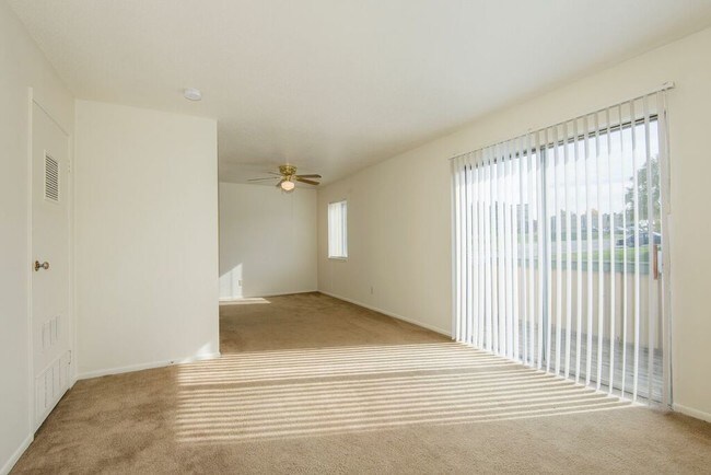 1 Bedroom - Gene Field Apartments