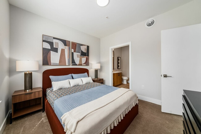 026_a4e_L 1895 Mapleway Dr072