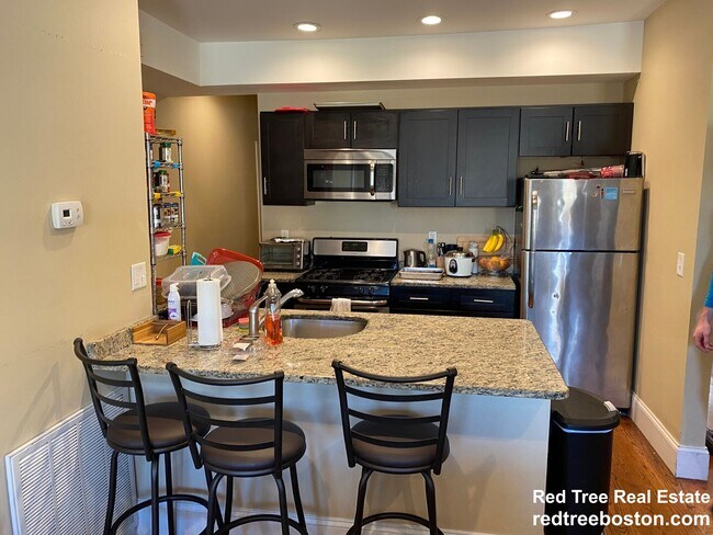 Building Photo - 12 Bickford Ave