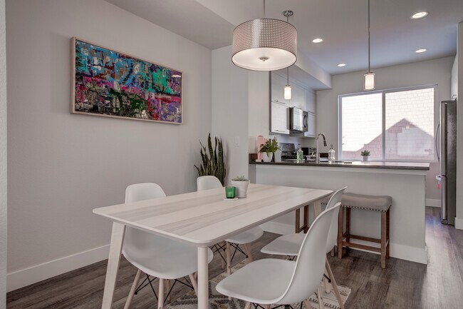 Photo - 5649 W 10th Ave Townhome