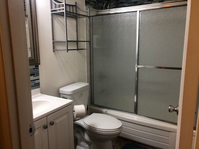 Photo - 1405 NW Clifford St