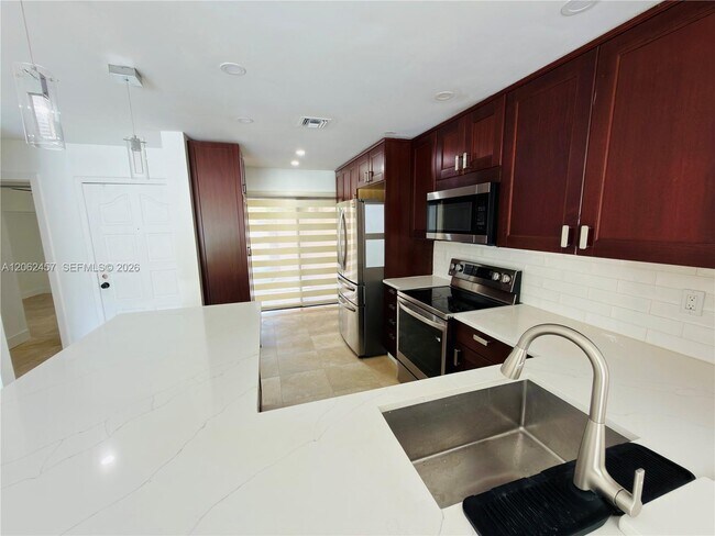 Photo - 3957 Adra Ave