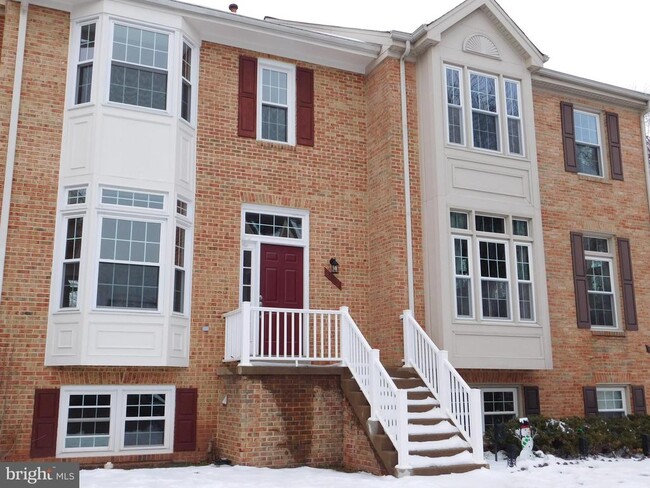 Photo - 14561 Oakmere Dr Townhome