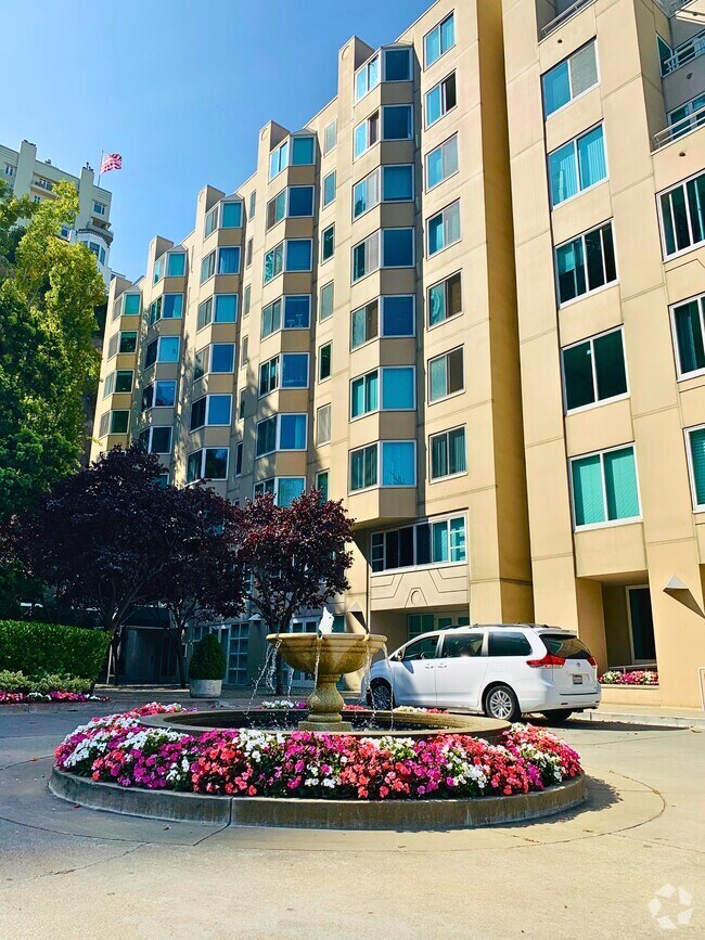 Rentals near Columbus and Lombard SB Page 6