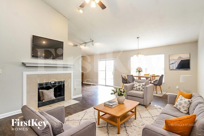 Photo - 5923 Prairie Creek Dr