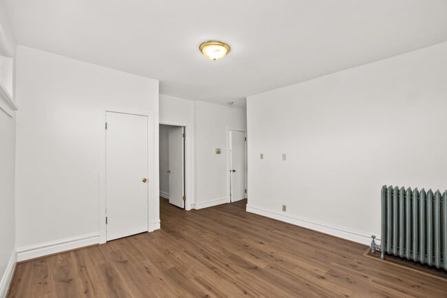 Photo - 6144 S Indiana Ave Unit 3R