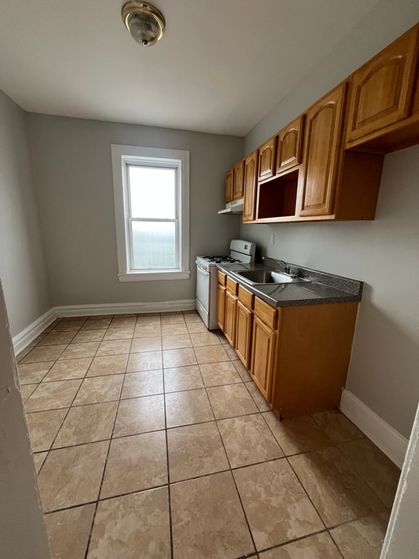 Building Photo - 75 N 7th St Rental