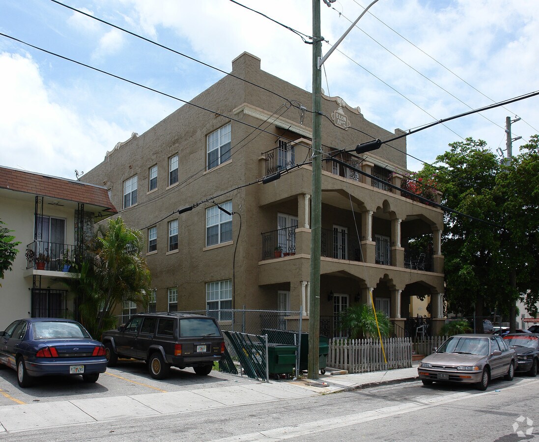 Photo - Havana Gardens Apartments