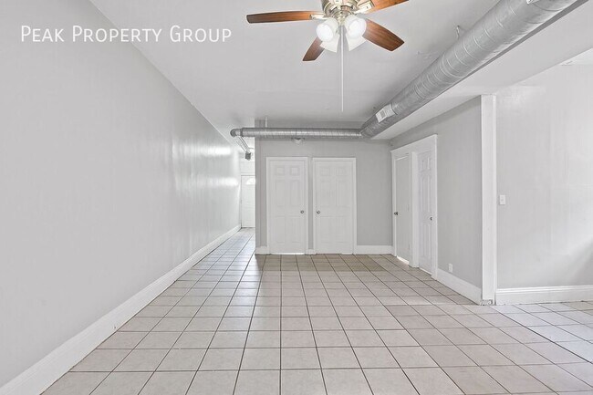 Photo - 60 W McMillan St Unidad 1