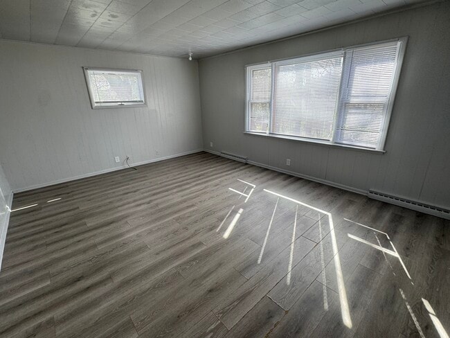 Photo - 3425 N California Ave