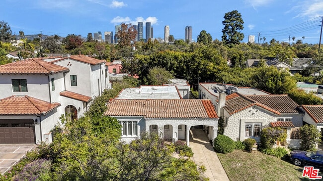 Photo - 2038 Malcolm Ave