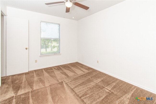 Photo - 1703 Cedarhill Dr Unit B