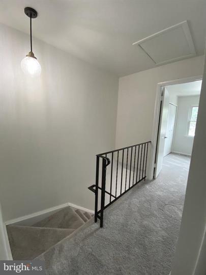 Photo - 15947 Dorset Rd