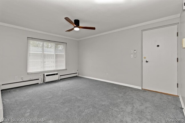 Photo - 15249 E 9 Mile Rd