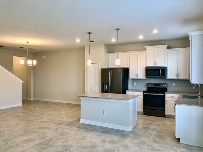Townhome For Rent in Storey Lake - 3/2.5 w... - Townhome For Rent in Storey Lake - 3/2.5 w...