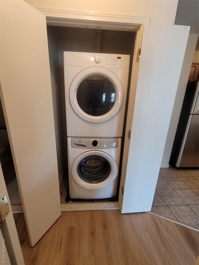 Photo - 123 Ruth Ct Unit D